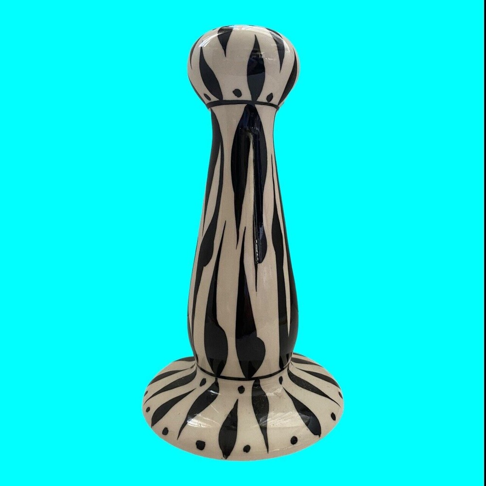 Evandale Porcelain Handpainted Zebra White Black Stripe 7” Signed Noble